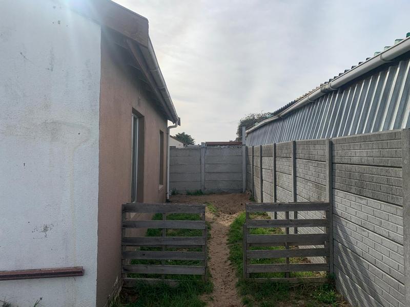 2 Bedroom Property for Sale in Heather Park Western Cape